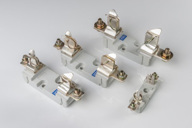 Lawson 500 Volt Fuse-Bases to IEC 60269-2 – Type LSPN/DIN