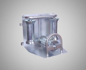 TRIPLE CORNER ROLLER WIDE 9” - SWIVEL