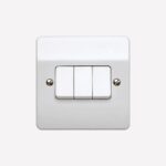 10A 3G 2WAY SWITCH LOGIC PLUS WHITE - MK