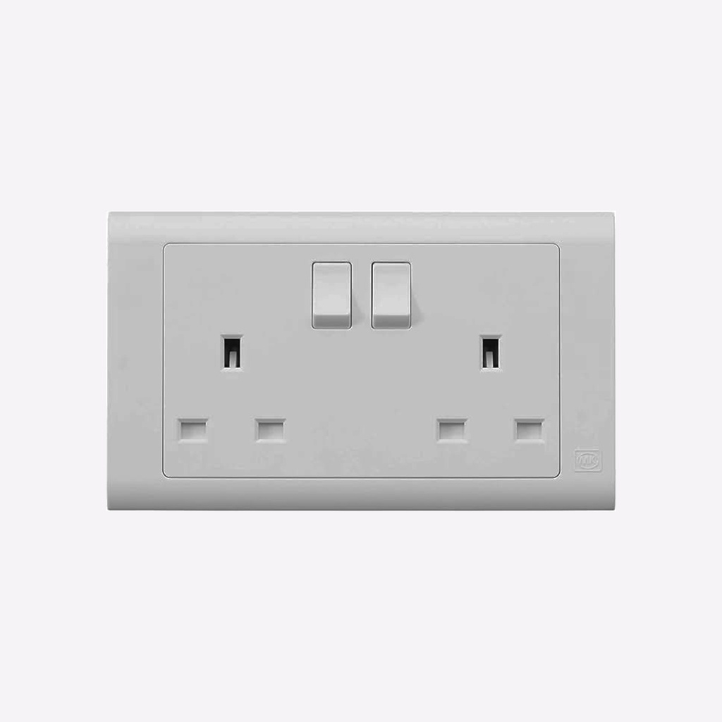 13A 2G S/SOCKET ESSENTIALS TITANIUM - MK