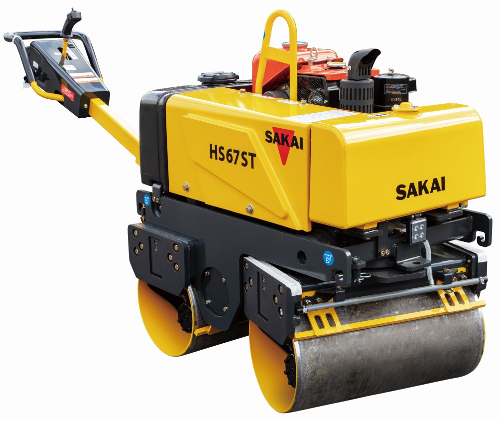 Sakai Steerable Walk-Behind Roller, Model No: HS67ST