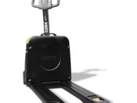 CLARK Lithium battery-powered pallet truck WPio15