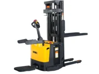 STEERX Full Electric Walkie Stacker – Heavy Duty<br> <br>Model: SEST15T – 5500<br>Capacity – 1500 Kg